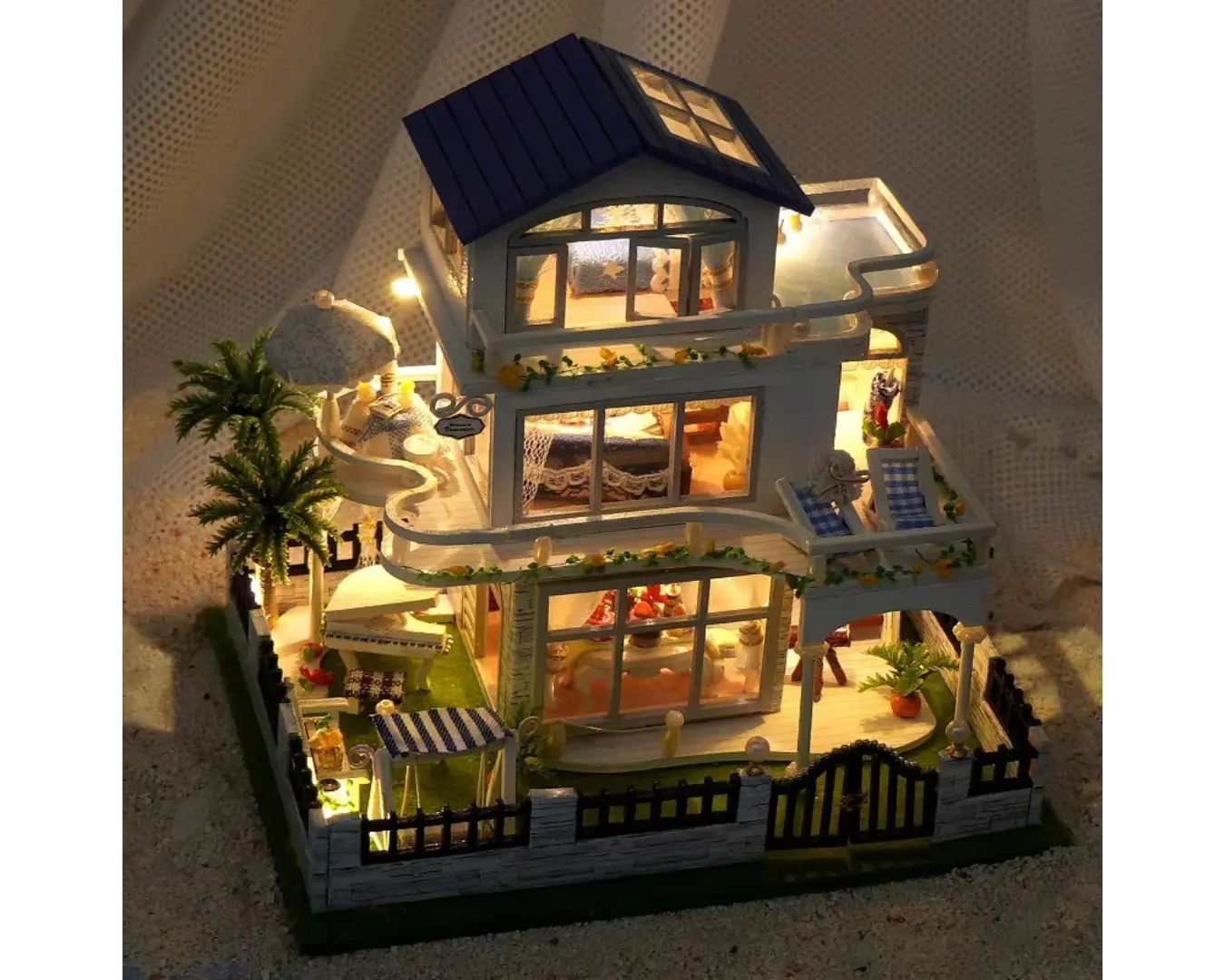 Casinha de Brinquedo Madeira Beira-Mar