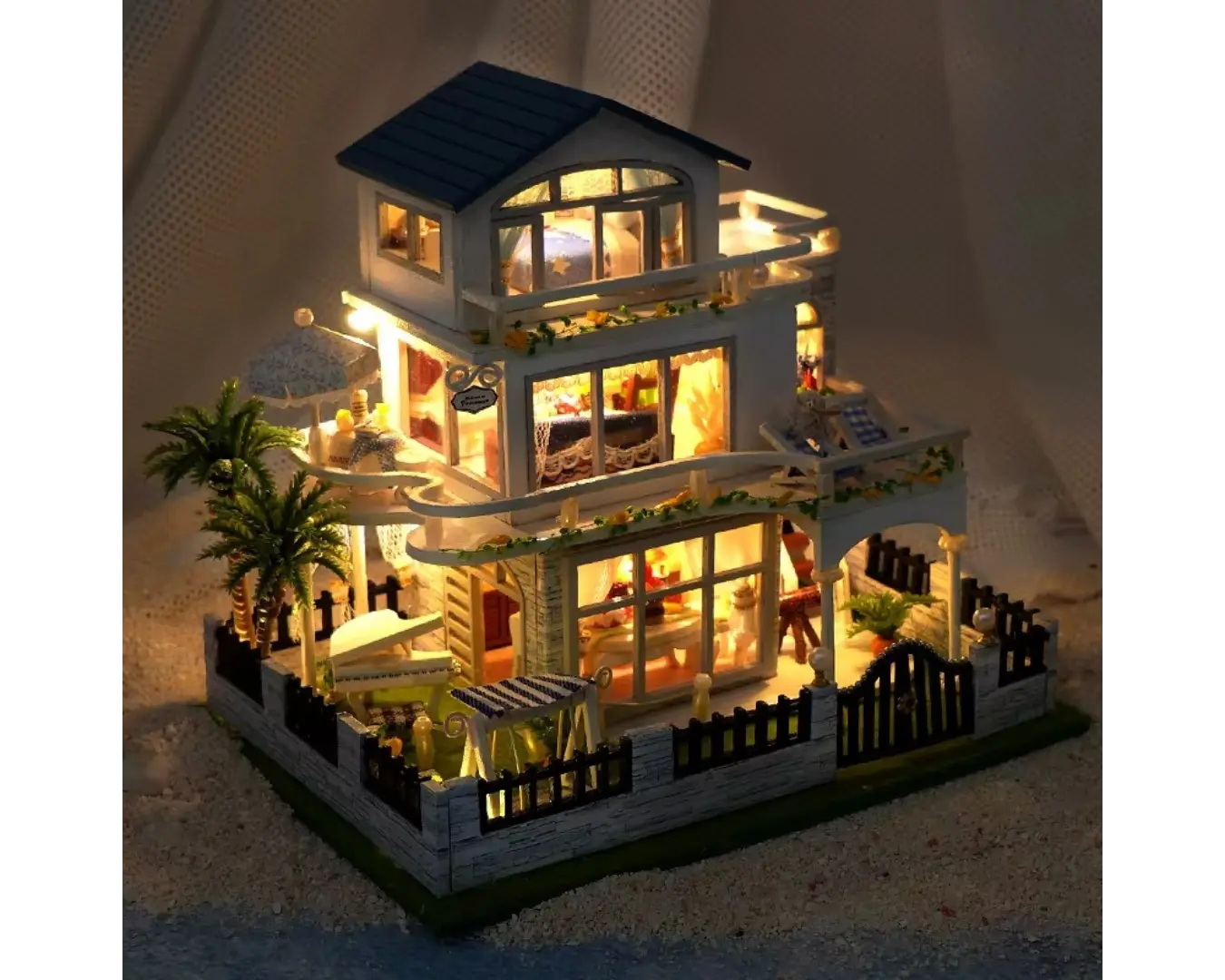 Casinha de Brinquedo Madeira Beira-Mar