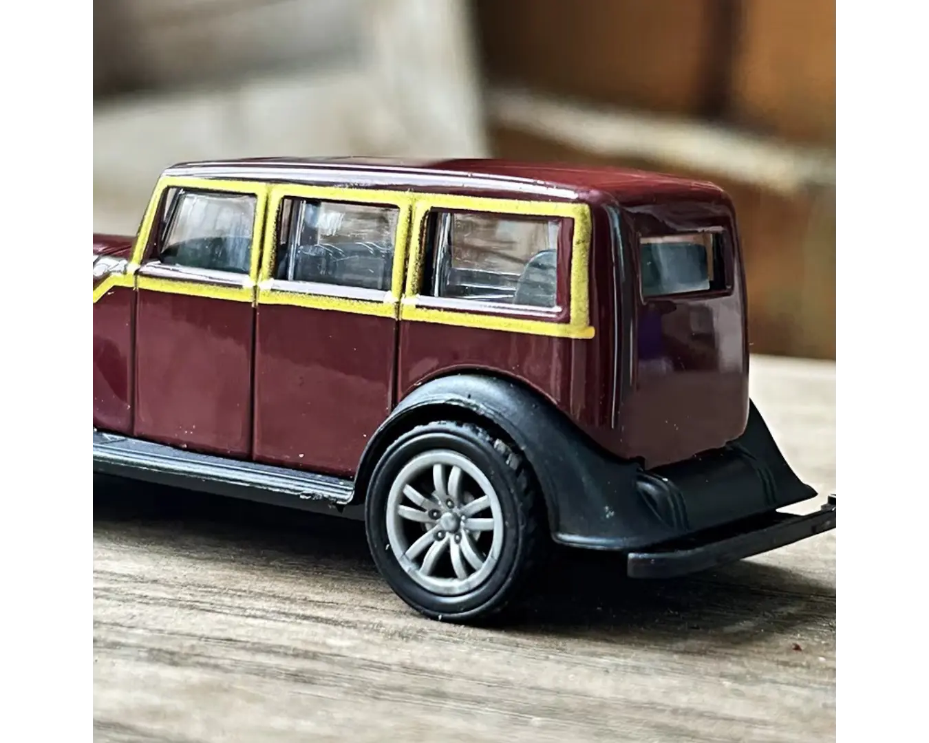 Carrinho de Brinquedo Clássico Metal Cadillac